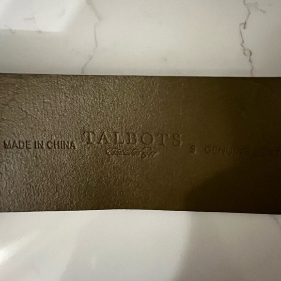 Talbots Wide Genuine Leather Olive Belt Brass and Leather Buckle Size Small - Picture 4 of 8